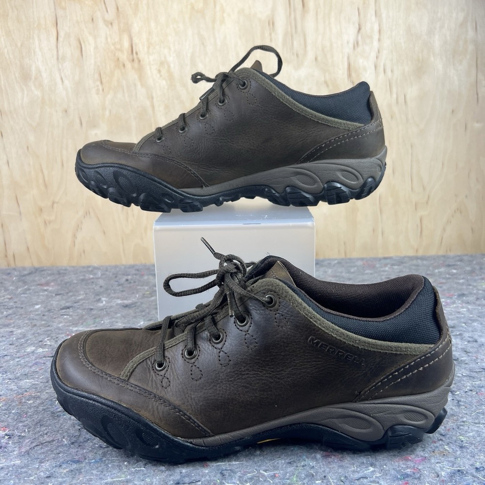 Merrell Women's 8.5 Brown Quartz Hiking Shoes Vibram Trail / J75316